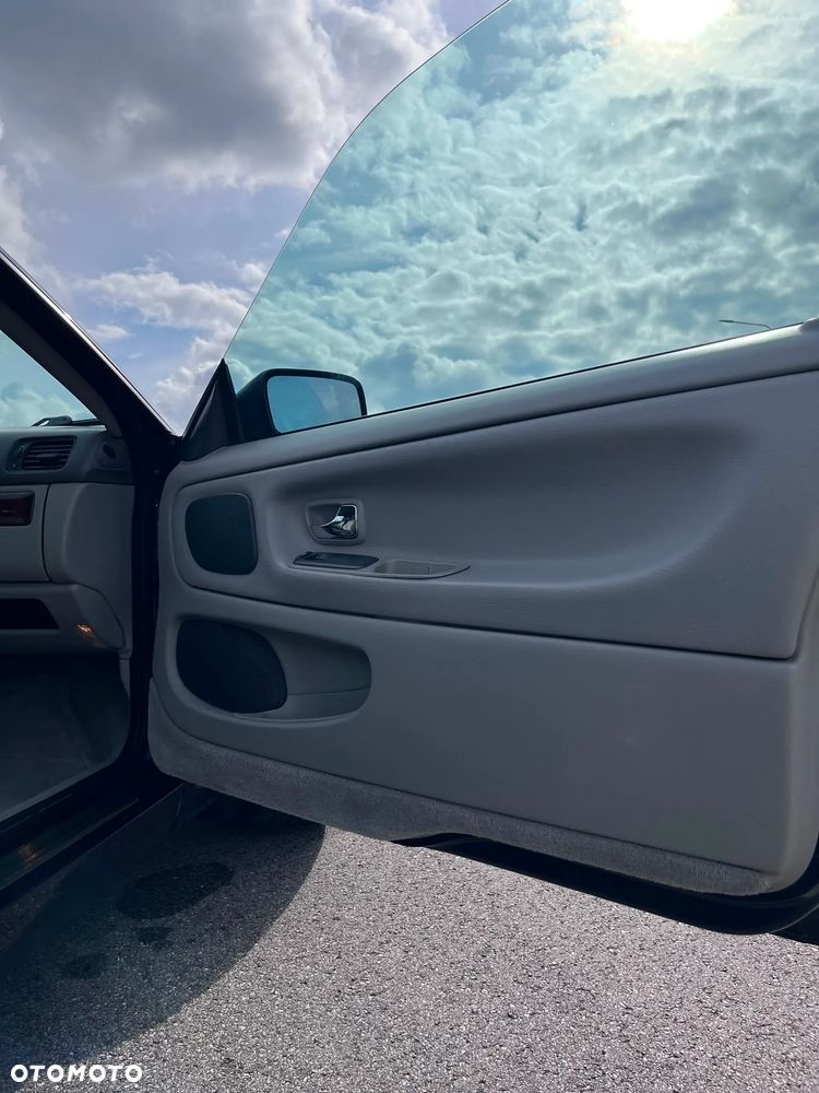 Volvo C70 2.4 Turbo - 13
