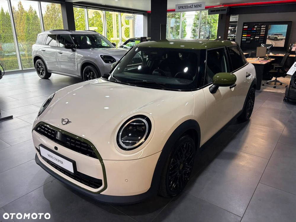 MINI Cooper C Edycja Paul Smith
