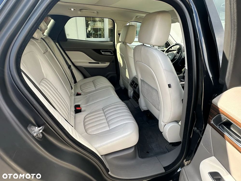 Jaguar F-Pace 3.0 TDV6 AWD Prestige - 14