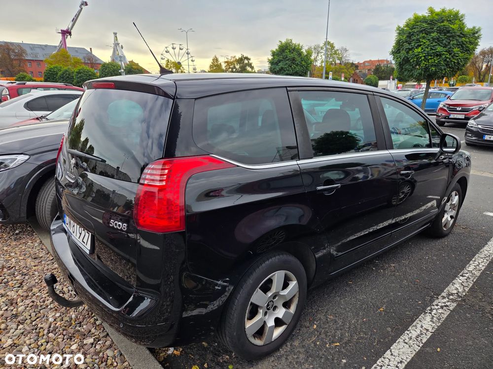 Peugeot 5008 - 1