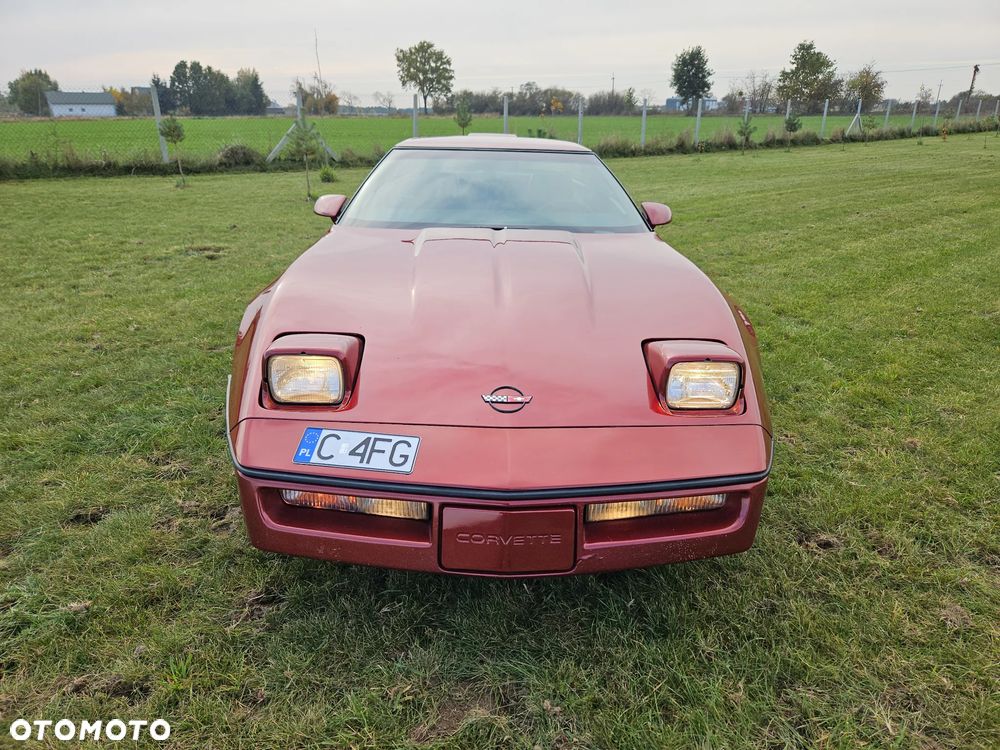 Chevrolet Corvette - 9