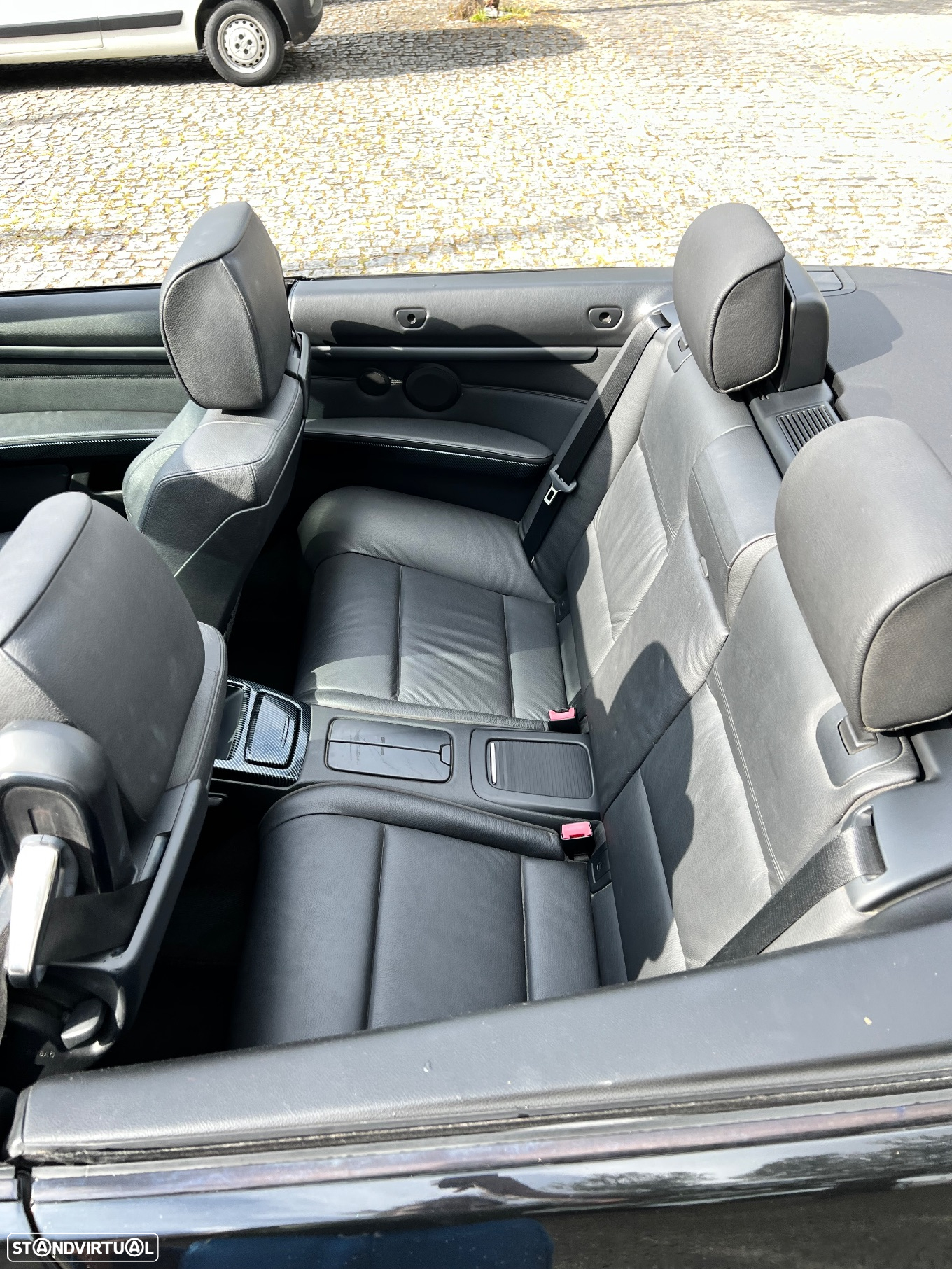 BMW 320 d Cabrio - 11