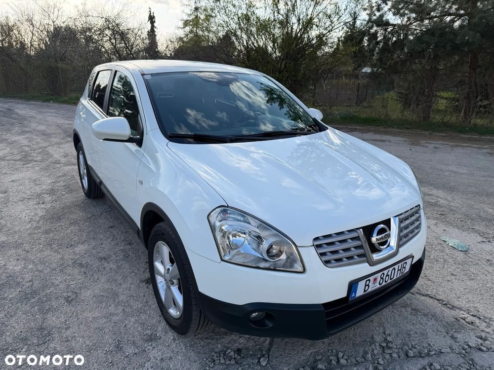 Nissan Qashqai - 1