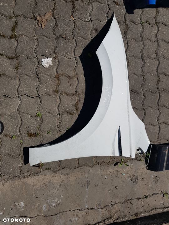 błotnik lewy przód polo 2018 rok - 1