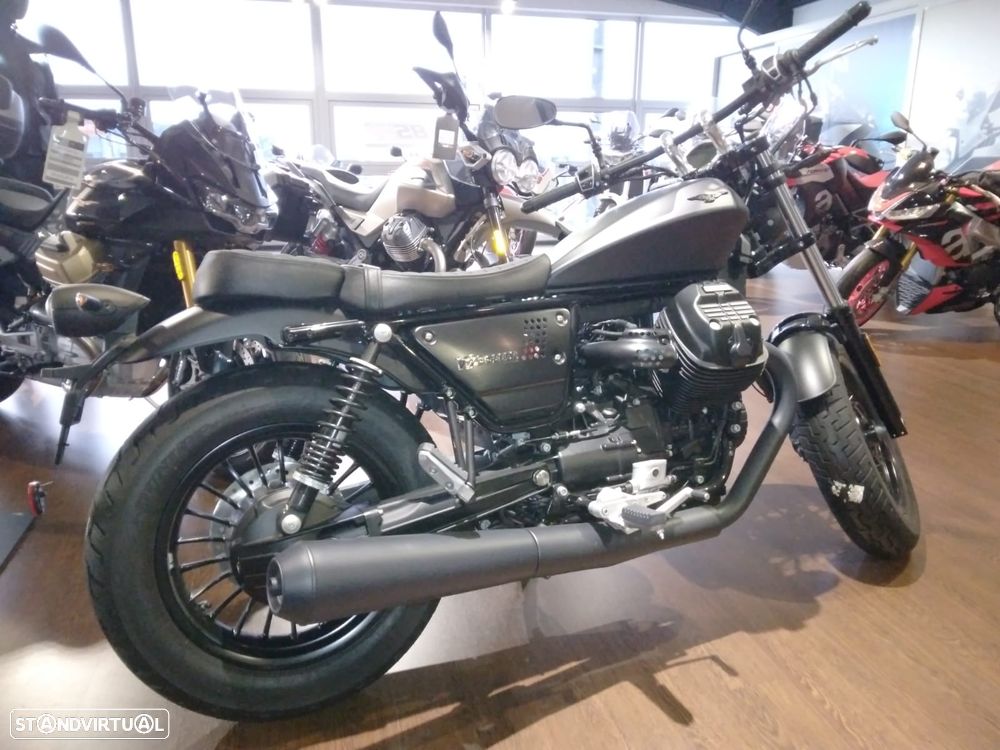 Moto Guzzi V9 special - 3