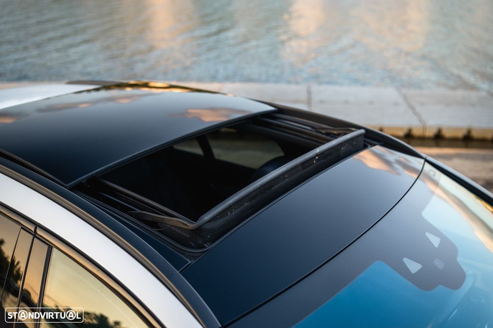 Mercedes-Benz C 300 de T 9G-TRONIC AMG Line - 2