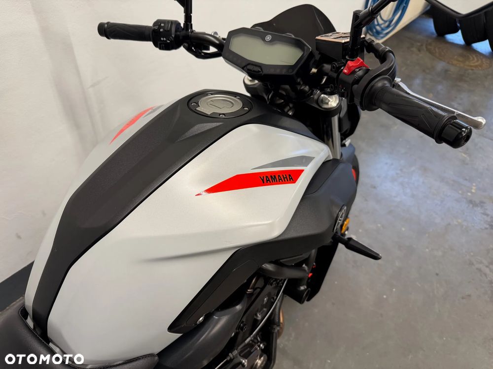 Yamaha MT - 31