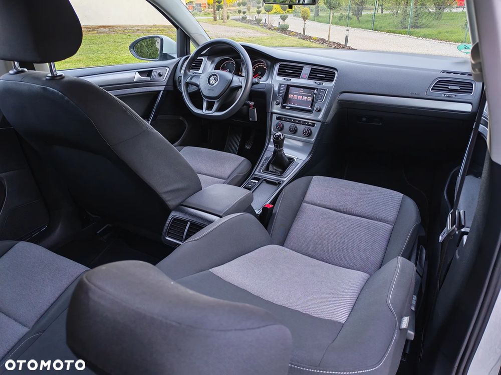 Volkswagen Golf 1.6 TDI BlueMotion Technology Lounge - 12