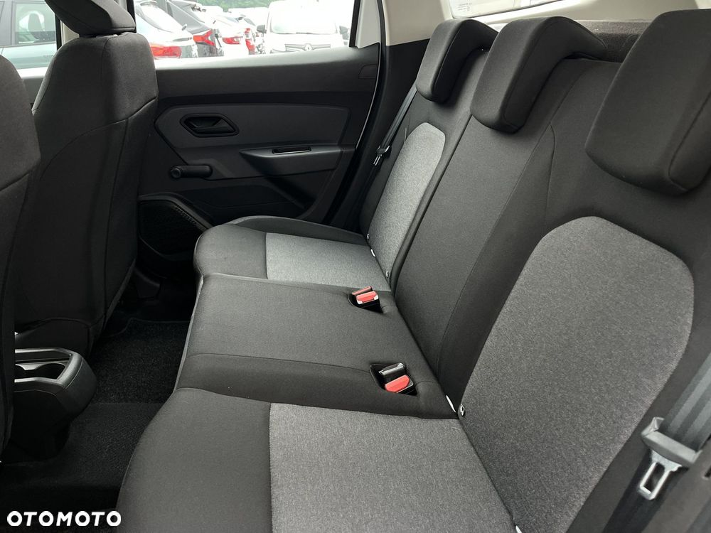 Dacia Duster 1.0 TCe Essential - 16