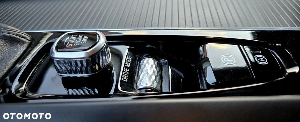 Volvo V60 D4 Geartronic Momentum Pro - 29