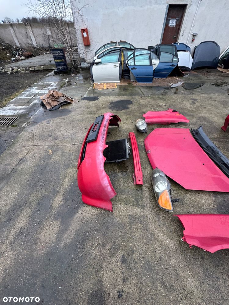 Honda hrv hr-v czerwona maska zderzak przód przedni chłodnice wody klimy chłodnica belka przód lampy przód przednie błotnik prawy lewy podszybie klapa tył tylnia klapa bagażnika zderzak tył tylni lampy tył tylnie progi drzwi - 13