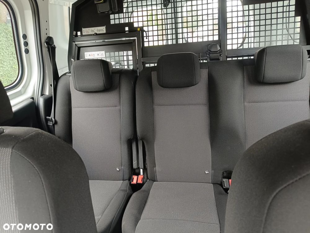 Toyota Proace City - 16