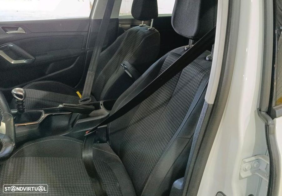 Peugeot 308 1.5 BlueHDi Business Line - 4