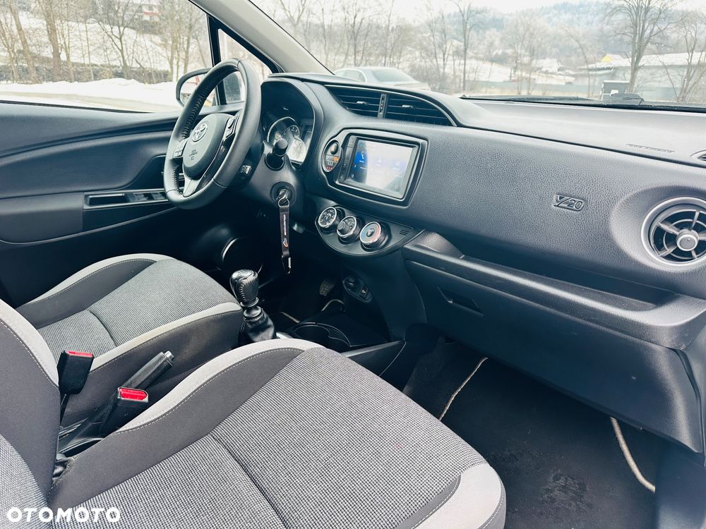 Toyota Yaris 1.5 20th Anniversary - 24