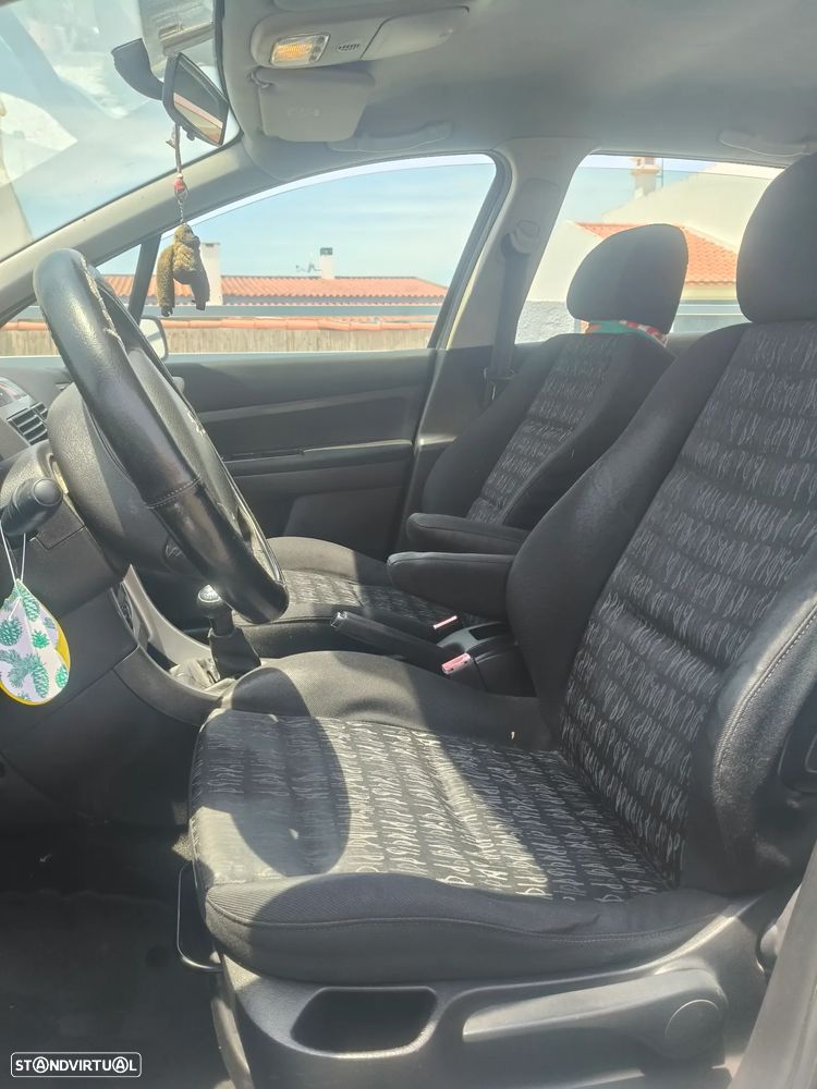 Peugeot 307 1.6 HDi Premium - 17