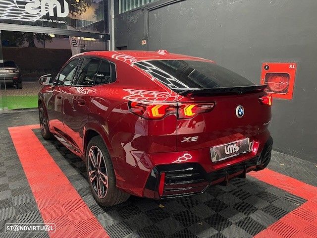 BMW X2 18 d xDrive Auto Pack M - 4
