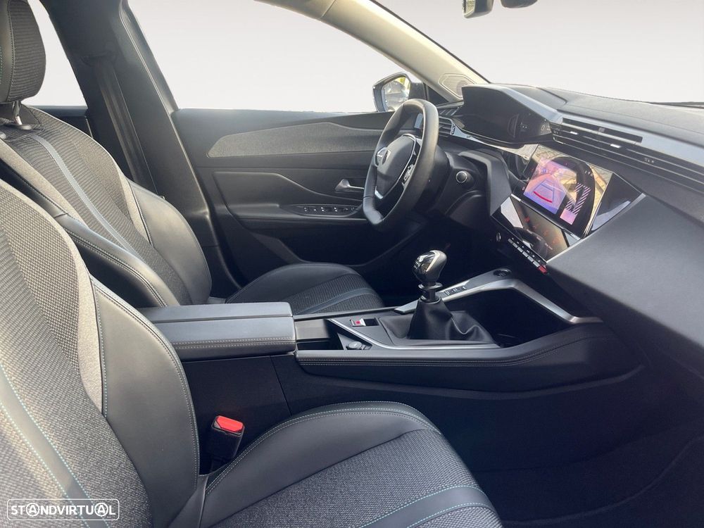 Peugeot 308 SW 1.2 PureTech Allure - 15