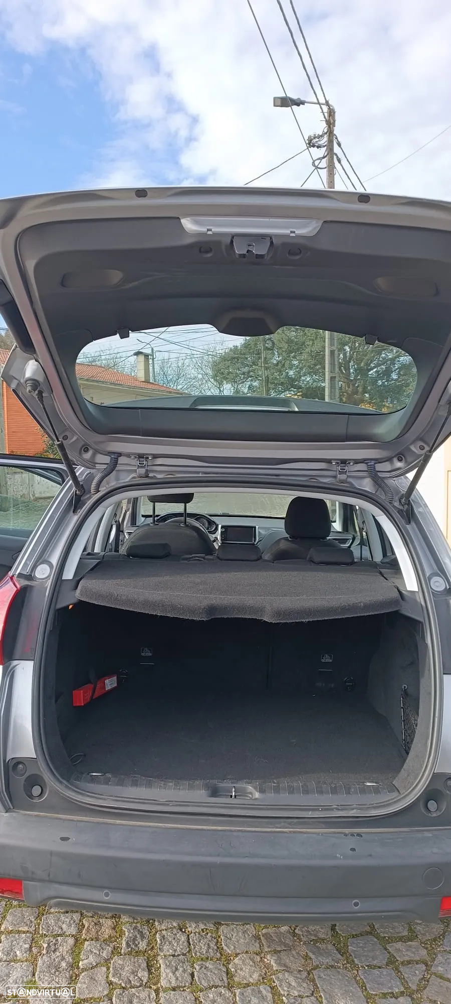 Peugeot 2008 1.2 PureTech Active - 4