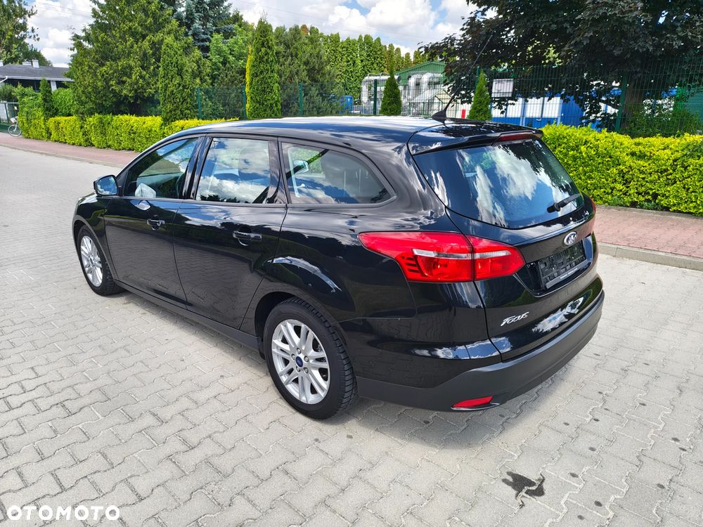 Ford Focus 1.5 TDCi ECOnetic 88g Start-Stopp-System Business - 3