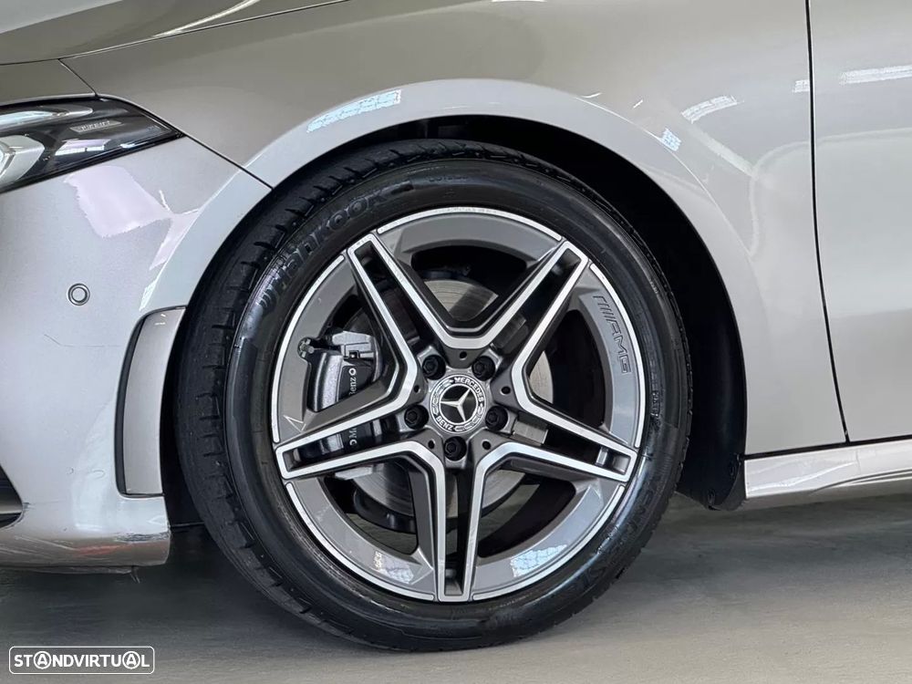 Mercedes-Benz A 200 AMG Line - 11