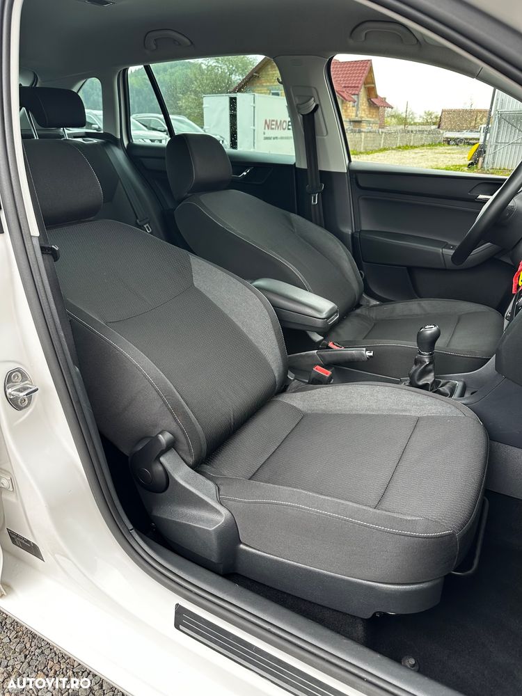 Skoda RAPID 1.4 TDI Ambition - 14