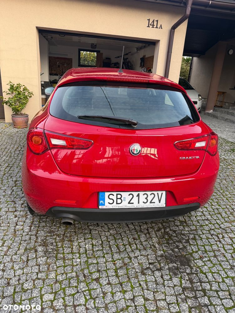 Alfa Romeo Giulietta ver-1-4-tb-multiair - 4