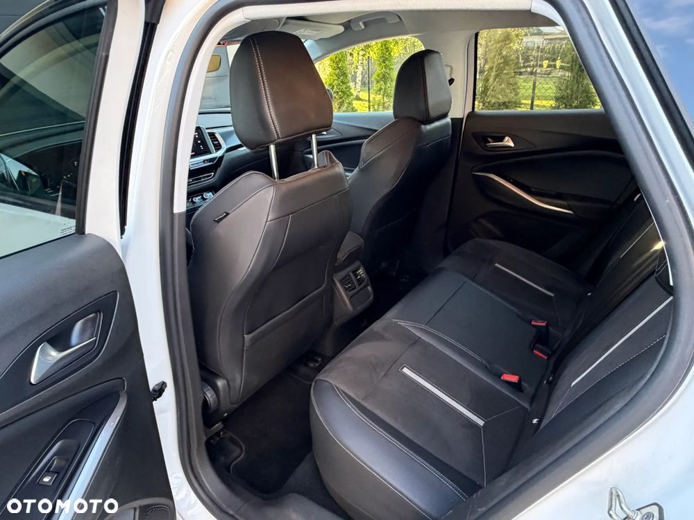 Opel Grandland 1.6 T PHEV 4x4 GS Line - 26