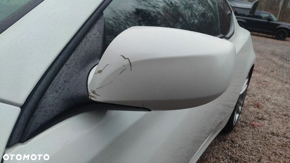 Hyundai Genesis - 18