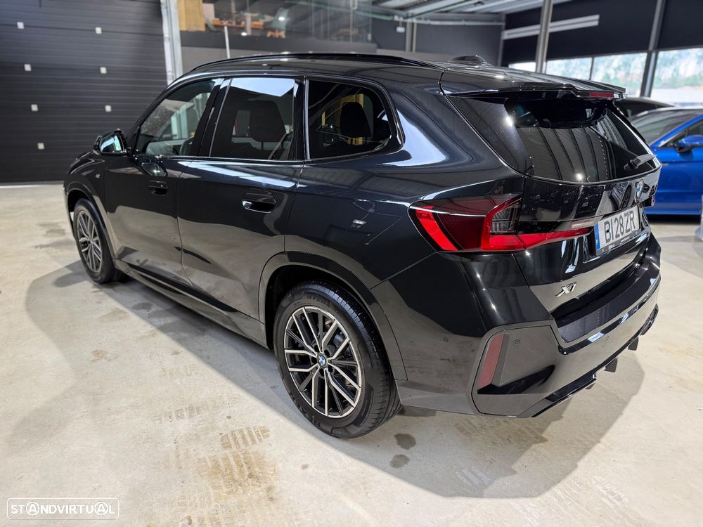 BMW X1 sDrive18d Pack Desportivo M - 11