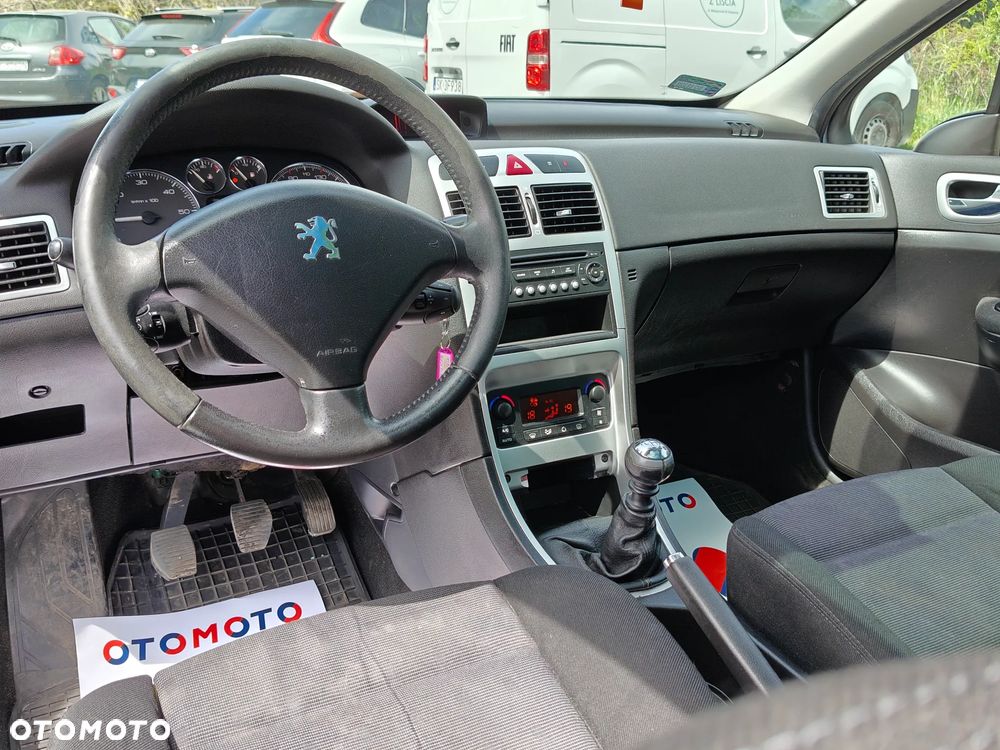 Peugeot 307 HDi 135 Premium - 6