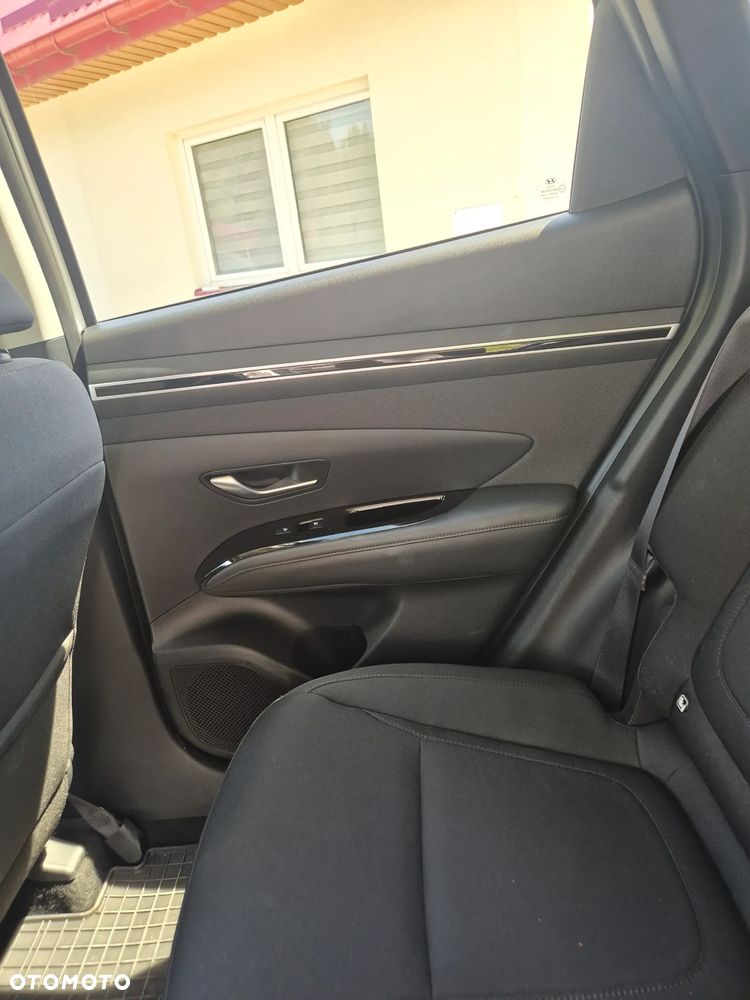 Hyundai Tucson 1.6 T-GDi 48V Smart 4WD DCT - 17