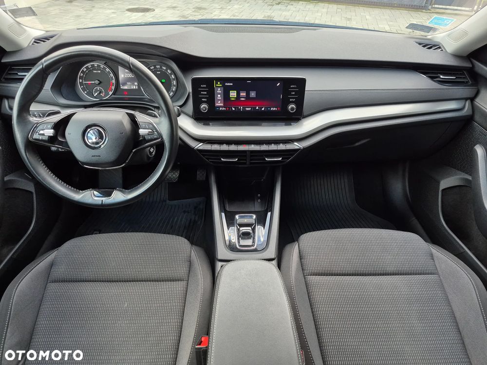 Skoda Octavia 2.0 TDI Ambition DSG - 8