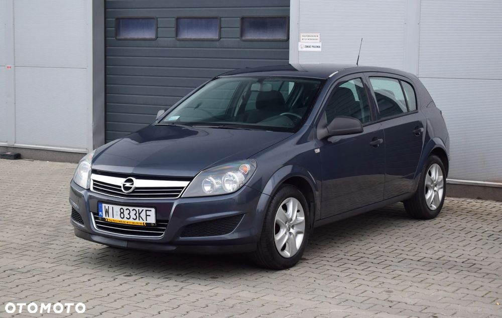Opel Astra 1.6 Edition - 9