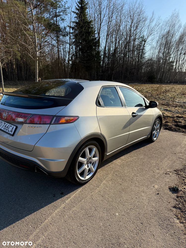 Honda Civic 1.8i-VTEC Comfort - 9