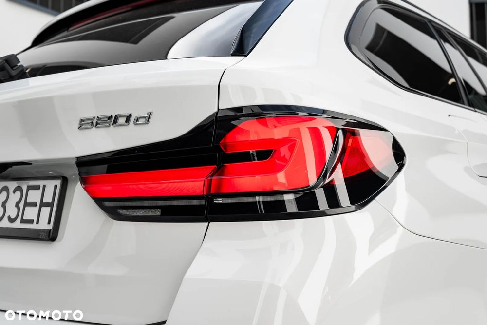 BMW Seria 5 520d xDrive mHEV M Sport sport - 39