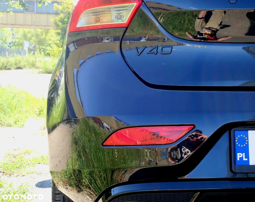 Volvo V40 D3 R Design - 23