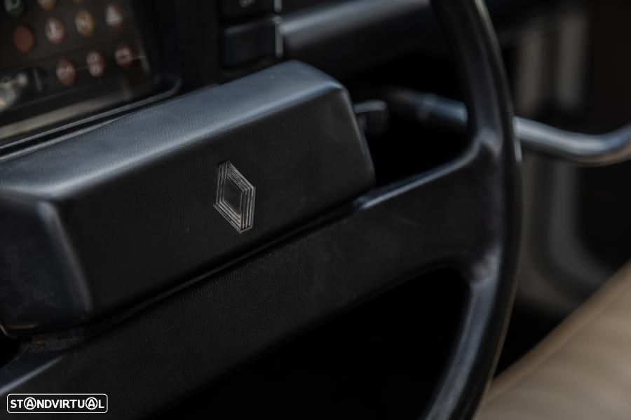 Renault 4 1.0 TL Savanne - 24