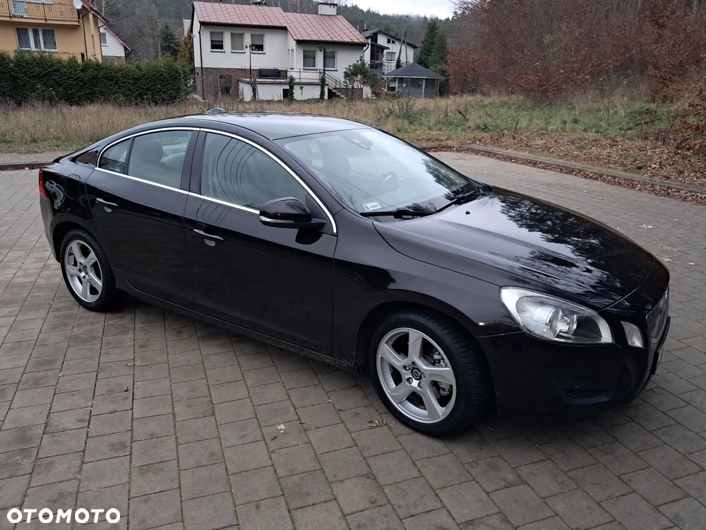 Volvo S60 - 2