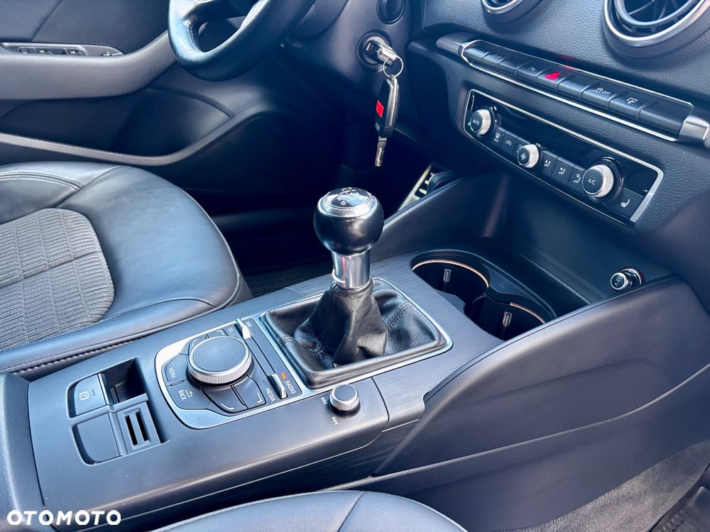 Audi A3 Sportback 1.4 TFSI cylinder on demand Attraction - 34