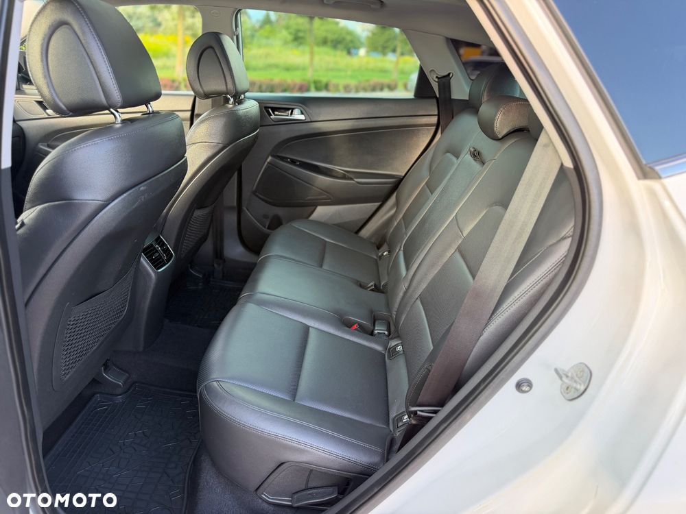 Hyundai Tucson 1.6 T-GDi Premium 4WD DCT - 9