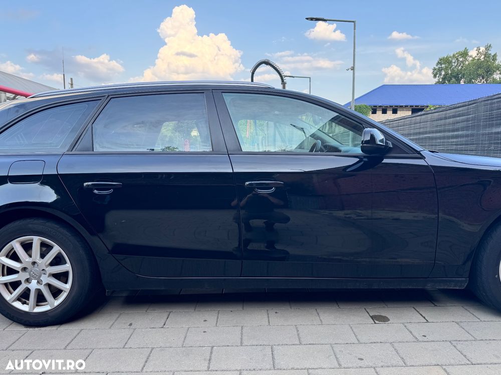 Audi A4 Avant 2.0 TDI DPF Attraction - 9