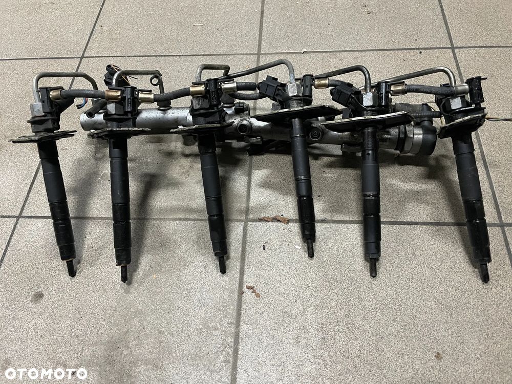 AUDI A6 C6 2.7 BPP WTRYSKIWACZ WTRYSK 059130277AC 0445115039 komplet - 1