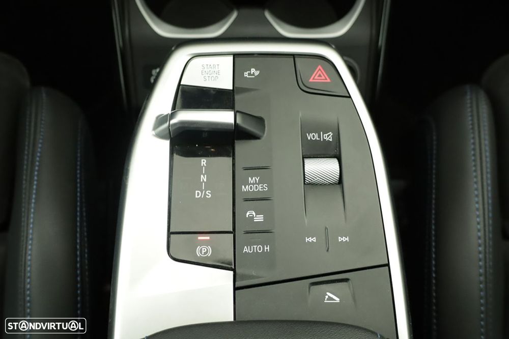 BMW X1 xDrive25e - 14