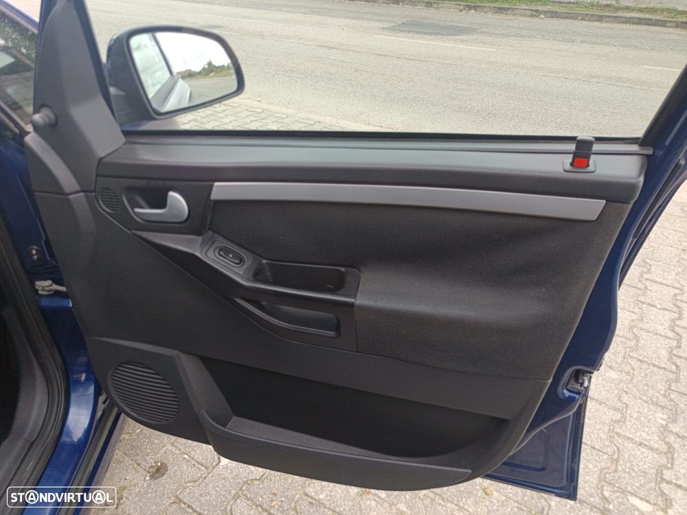 Opel Meriva 1.6 Enjoy - 24