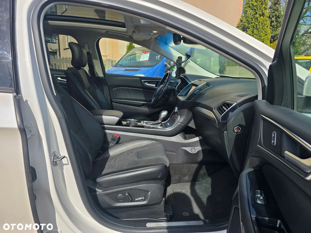 Ford Edge 2.0 TDCi Twin-Turbo 4WD ST-Line - 31