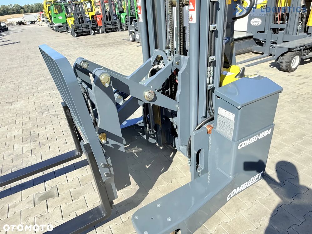 Combilift WÓZEK CZTEROKIERUNKOWY - WIELOKIERUNKOWY 2000KG / WR-4  / ELEKTRYCZNY / TRIPLEX 5500MM / GWARANCJA 2 LATA!!! / FABRYCZNIE NOWY! / POZYCJONER / Szeroka oferta wózków czterokierunkowych i bocznych, dopasowanych do różnorodnych potrzeb i zastosowań - 18
