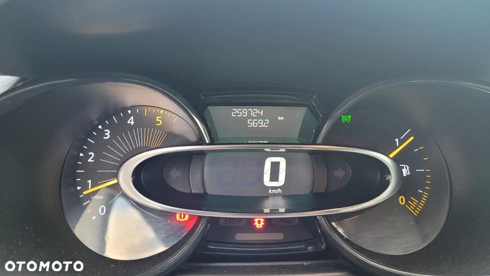 Renault Clio 1.5 dCi Authentique - 6