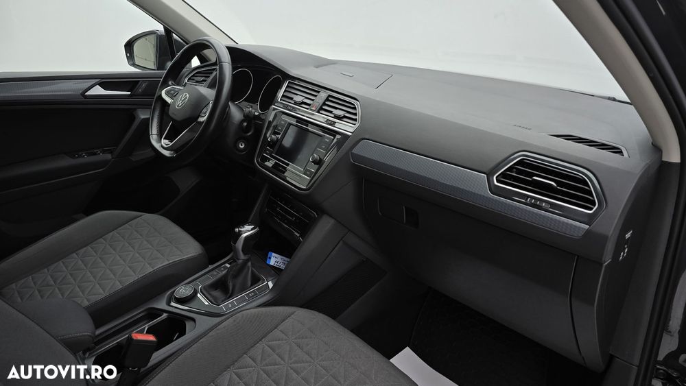 Volkswagen Tiguan 2.0 TDI 4Mot DSG Comfortline - 20