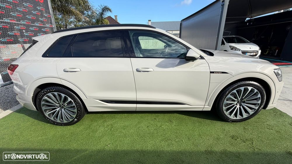 Audi e-tron 55 quattro S line - 4