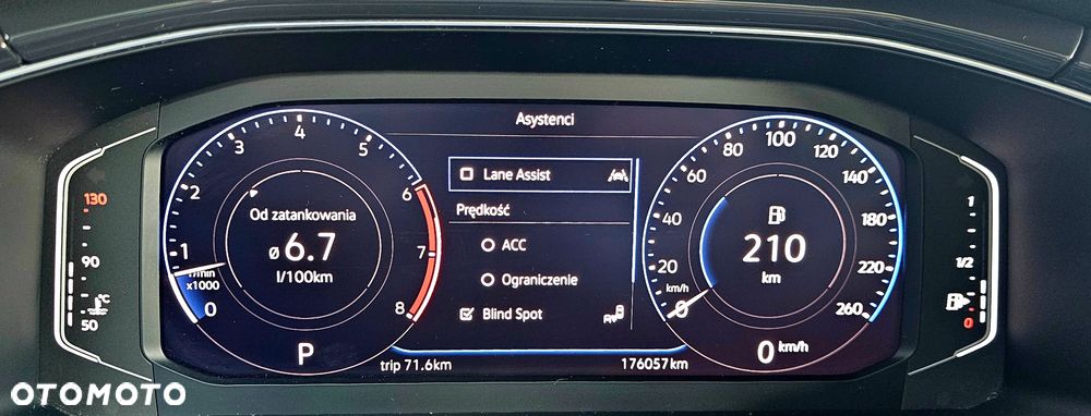 Volkswagen T-Roc ver-1-5-tsi-special-edition-dsg - 35